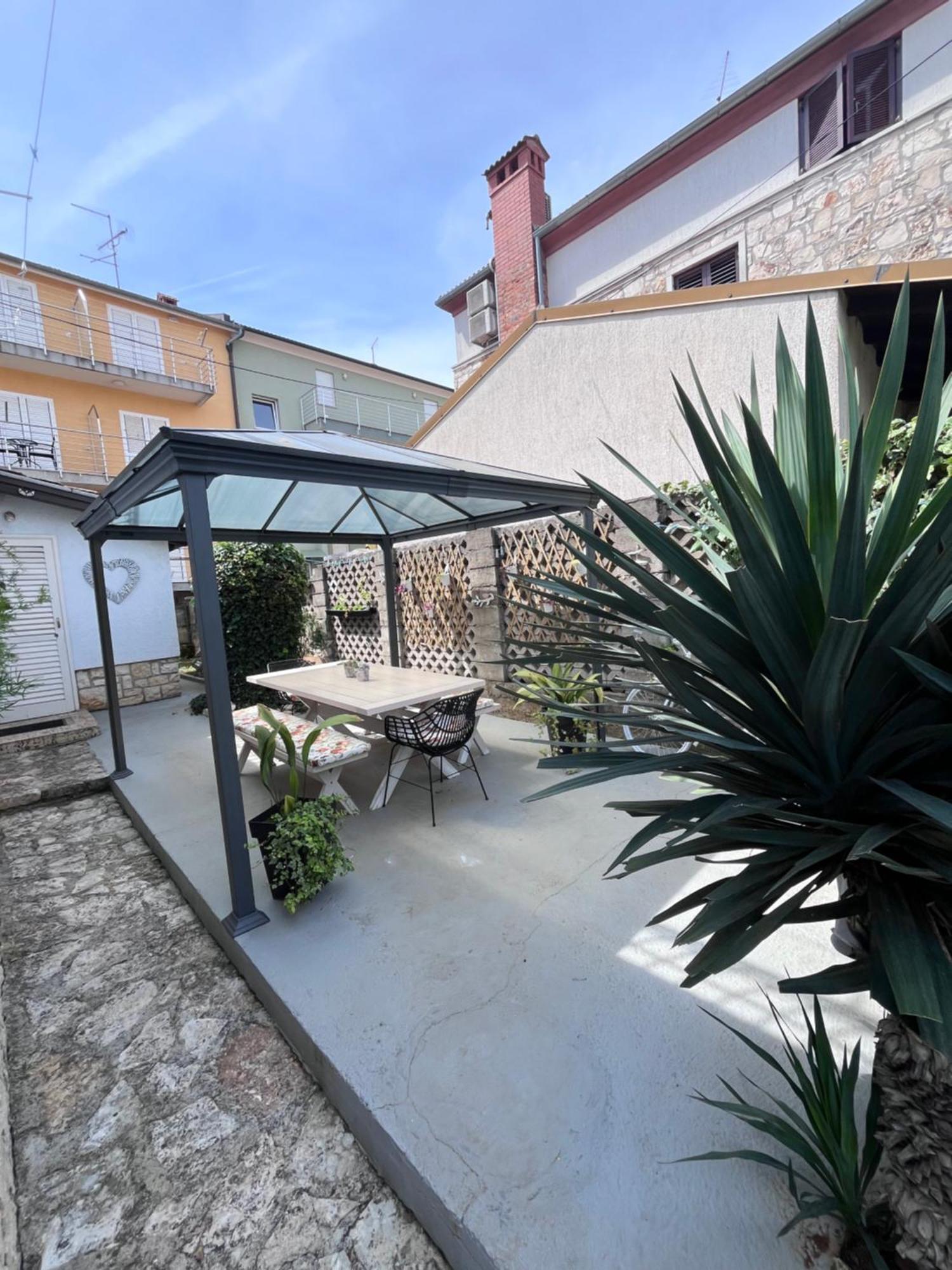 Ferienwohnung House Of Rosalia Rovinj Exterior foto